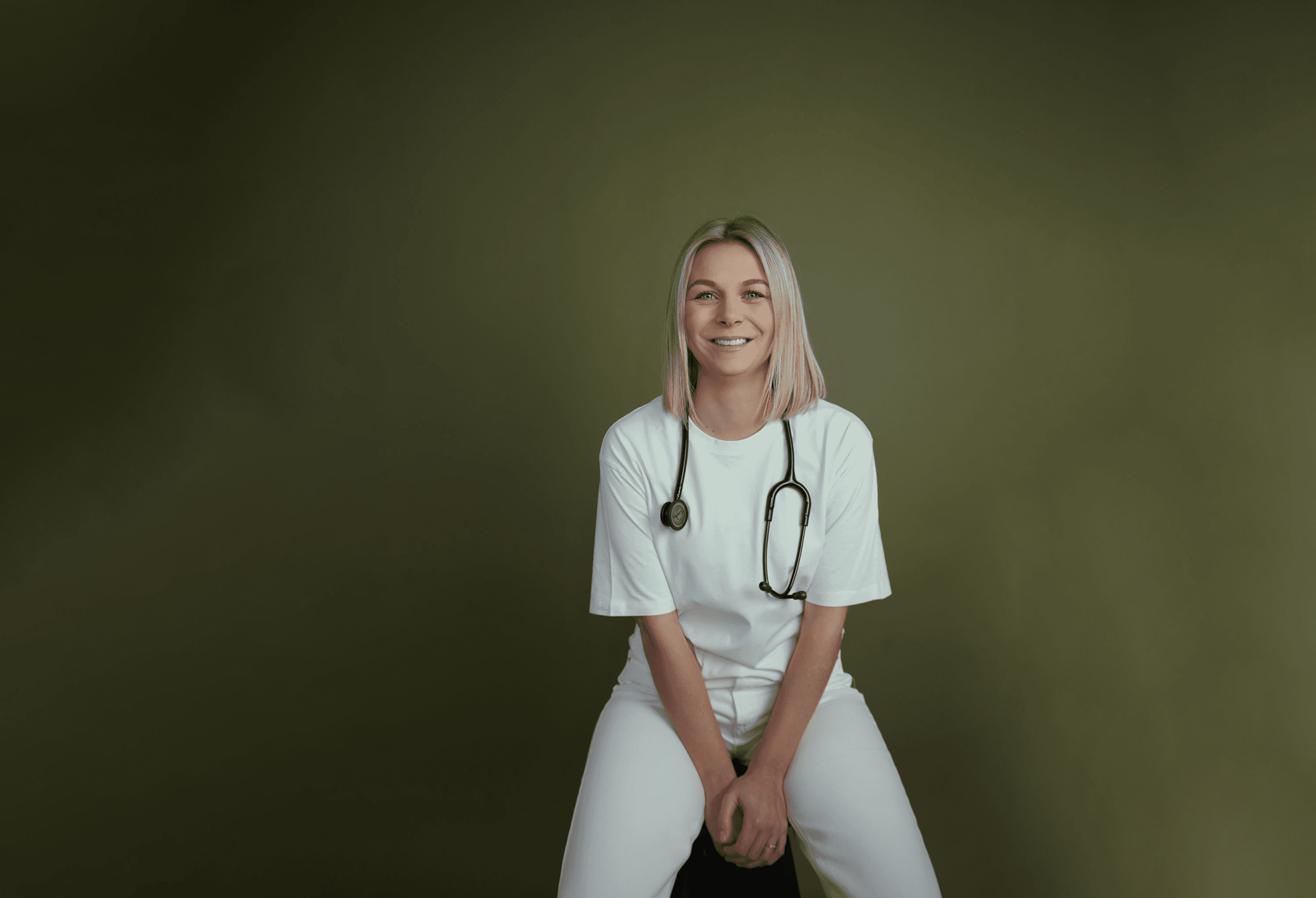 Alina Stauss, Heilpraktikerin